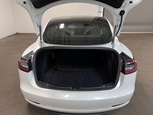 Used 2020 Tesla Model 3 Long Range image 16