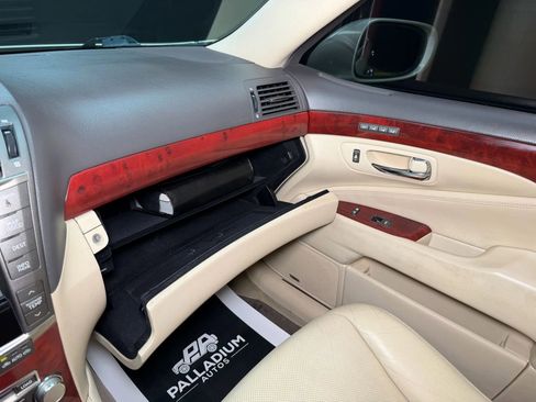 Used 2011 Lexus LS 460 image 45