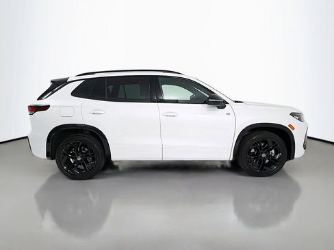 Used 2026 Volkswagen Tiguan SE R-Line AWD/4WD image 8