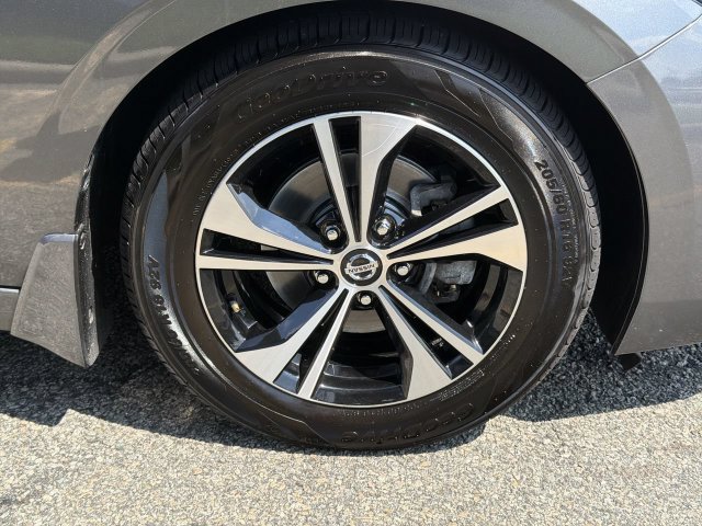 Certified 2023 Nissan Sentra SV w/ All-Weather Package FWD image 13