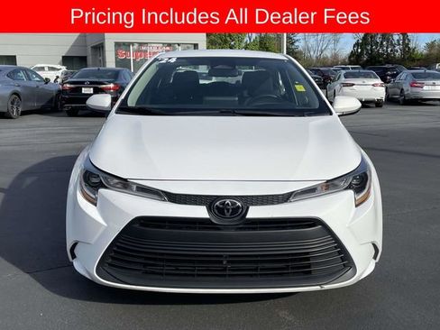 Used 2024 Toyota Corolla LE FWD image 8