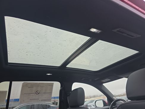 New 2026 Buick Enclave Avenir w/ Super Cruise Package image 10