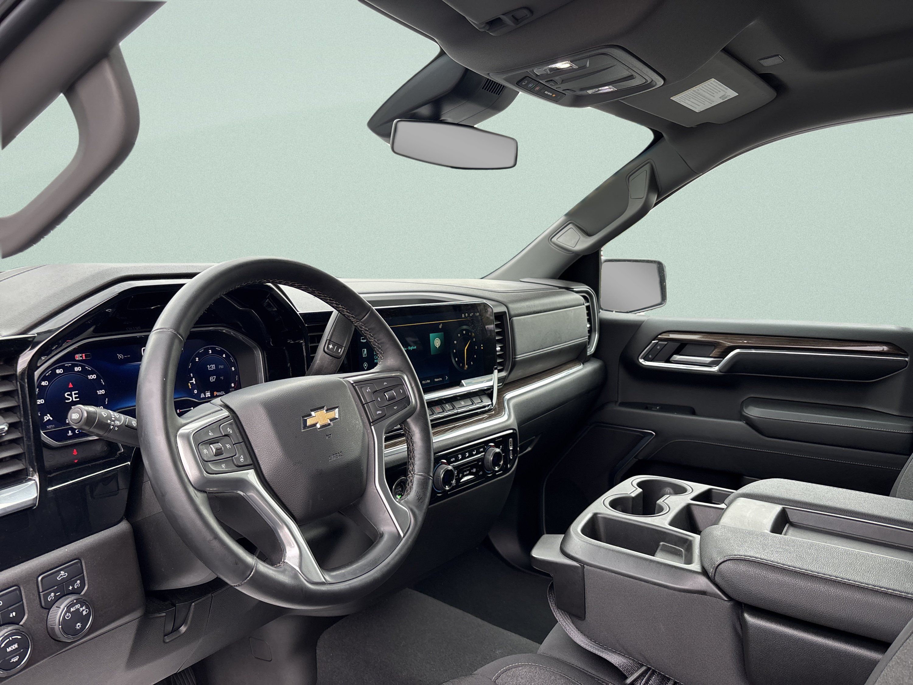 Used 2024 Chevrolet Silverado 1500 LT AWD/4WD image 12