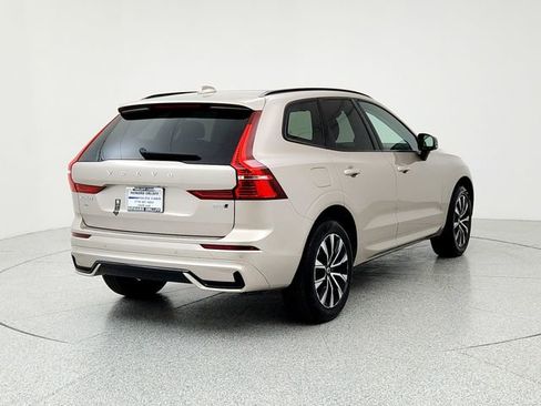 New 2025 Volvo XC60 B5 Core w/ Protection Package Premier image 5