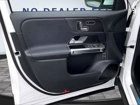 Used 2024 Mercedes-Benz EQB 300 4MATIC w/ Winter Package image 20