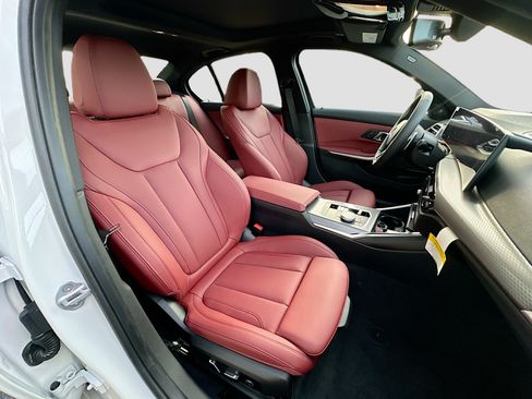 New 2026 BMW 330i Sedan w/ M Sport Package RWD image 23
