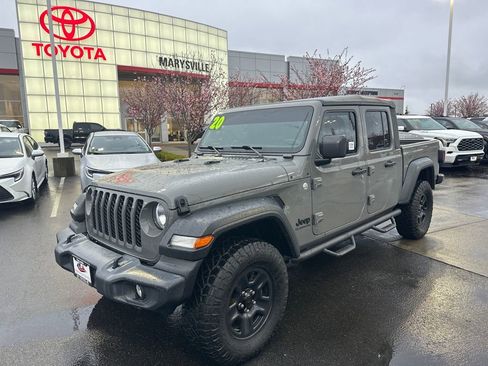 Used 2020 Jeep Gladiator Sport AWD/4WD image 1