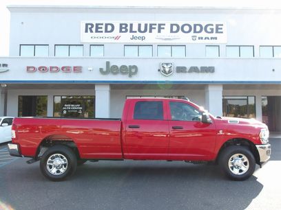 New 2024 RAM 2500 Tradesman w/ Chrome Appearance Group