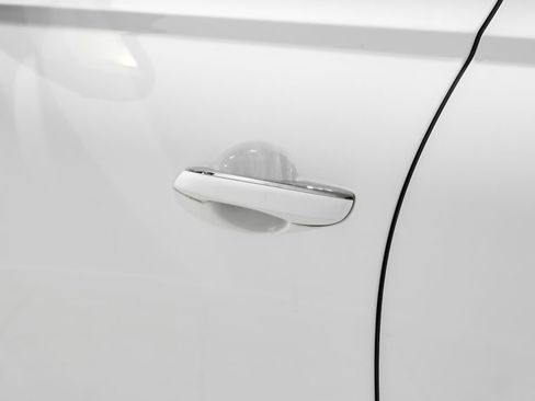 Used 2023 Genesis GV80 3.5T w/ Advanced Package image 40