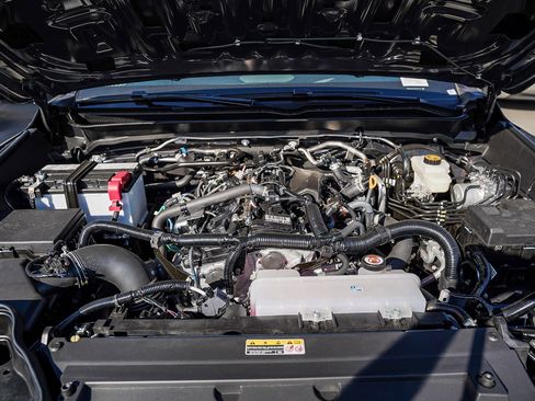 New 2026 Toyota Tacoma SR5 image 13