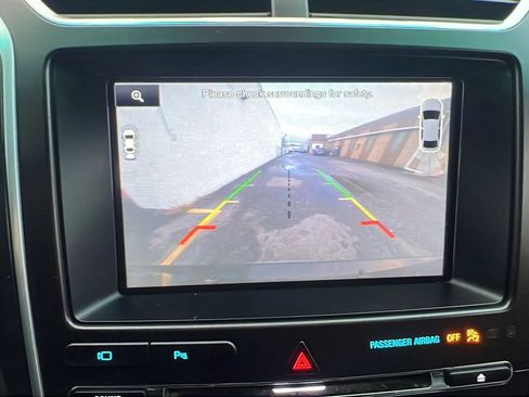 Used 2016 Ford Explorer Limited image 21