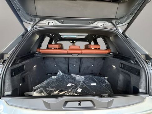 Used 2026 BMW X5 sDrive40i w/ M Sport Package image 24