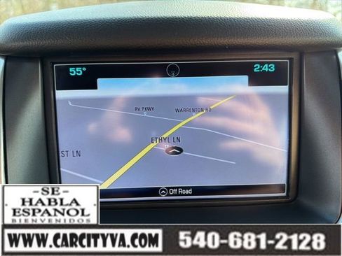 Used 2017 Chevrolet Suburban LT AWD/4WD image 18