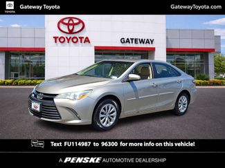 Used 2015 Toyota Camry LE FWD video 1