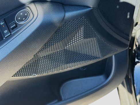 Used 2024 Kia Seltos S image 23