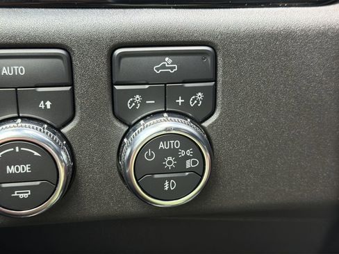 Used 2024 GMC Sierra 1500 Elevation AWD/4WD image 26
