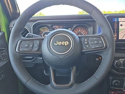 New 2025 Jeep Gladiator Rubicon w/ Safety Group image 47