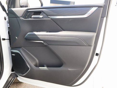 New 2026 GMC Acadia Elevation w/ Elevation Premium Package image 7