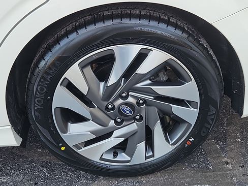 Certified 2024 Subaru Legacy Touring XT image 30