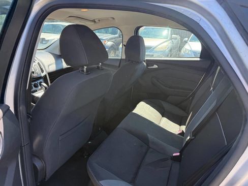 Used 2014 Ford Focus SE image 16