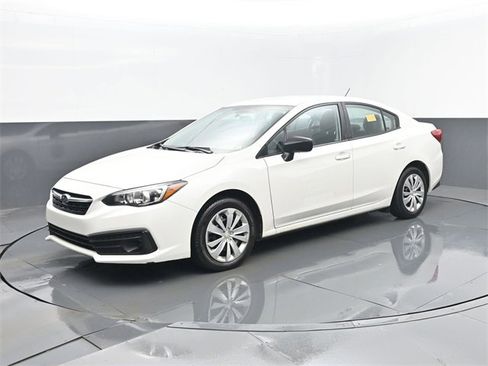 Used 2023 Subaru Impreza 2.0i image 2
