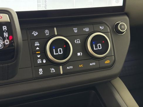 New 2026 Land Rover Defender 110 S image 15