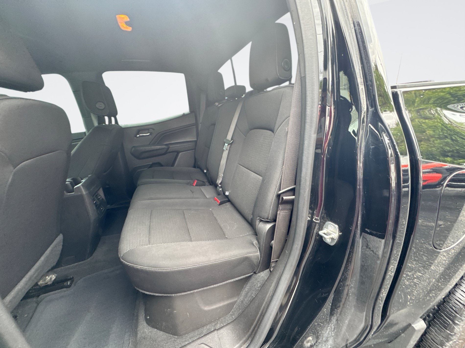 Used 2023 Chevrolet Colorado LT w/ LT Convenience Package RWD image 14