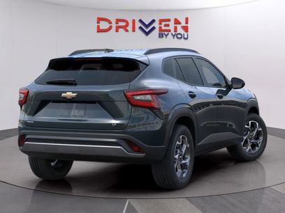 New 2026 Chevrolet Trax LT w/ Driver Confidence Package