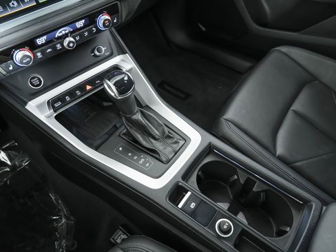 Certified 2024 Audi Q3 2.0T Premium image 26