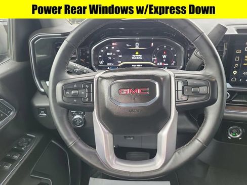 Used 2024 GMC Sierra 1500 SLT image 10