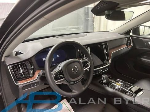 Used 2024 Volvo S60 T8 Plus AWD/4WD image 11