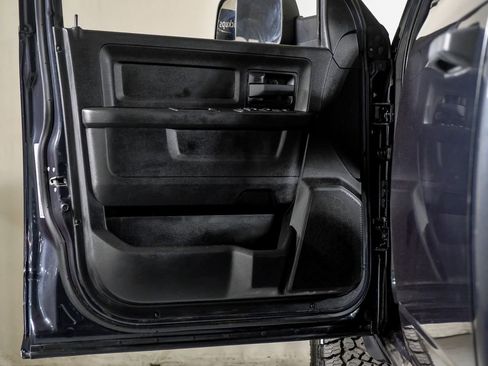 Used 2021 RAM 2500 Tradesman image 33