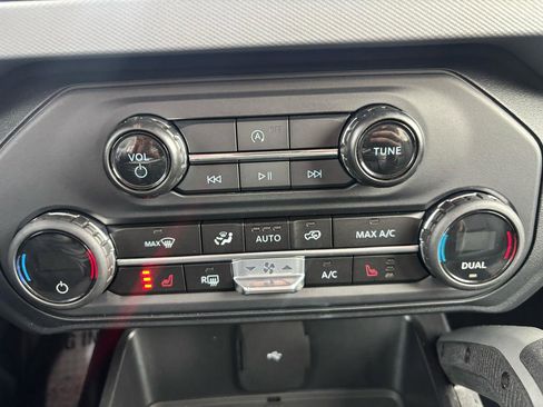 Used 2024 Ford Bronco Big Bend image 24