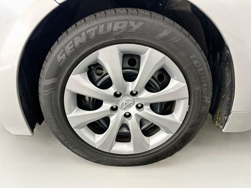 Used 2023 Toyota Corolla LE FWD image 35