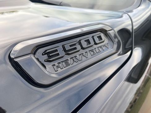 Used 2023 RAM 3500 Limited image 6