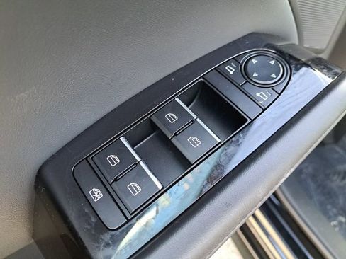 Certified 2025 MAZDA MAZDA3 s Sport image 20