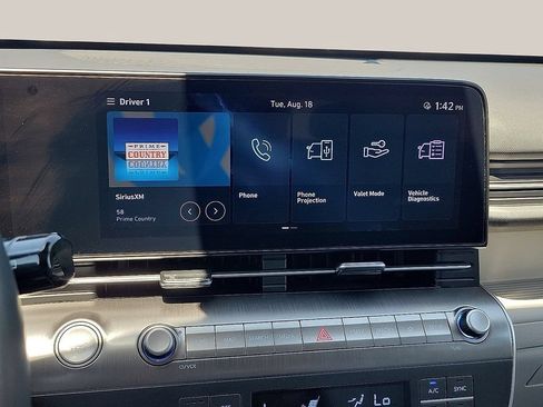 Used 2024 Hyundai Kona SEL FWD image 15