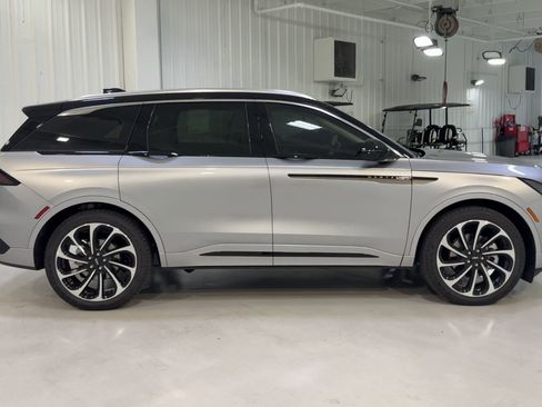 New 2026 Lincoln Nautilus Black Label image 2