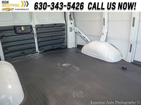 New 2025 Chevrolet Express 3500 Regular Wheelbase w/ Driver Convenience Package image 15