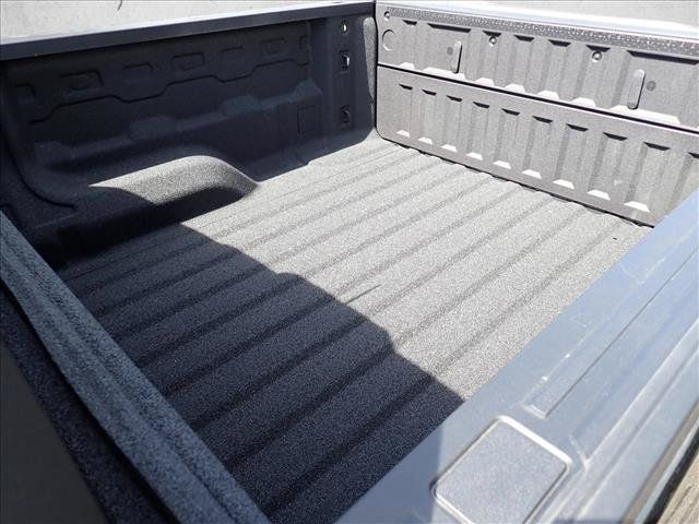 Used 2026 Chevrolet Colorado Trail Boss AWD/4WD image 8
