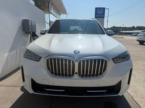 Used 2024 BMW X5 xDrive50e w/ M Sport Package AWD/4WD image 7