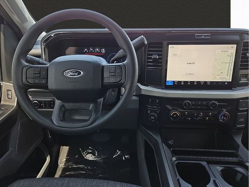 New 2026 Ford F250 4x4 Crew Cab Super Duty image 10