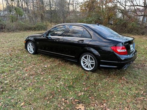 Used 2012 Mercedes-Benz C 250 Sedan w/ Comand Single Disc Pkg image 72
