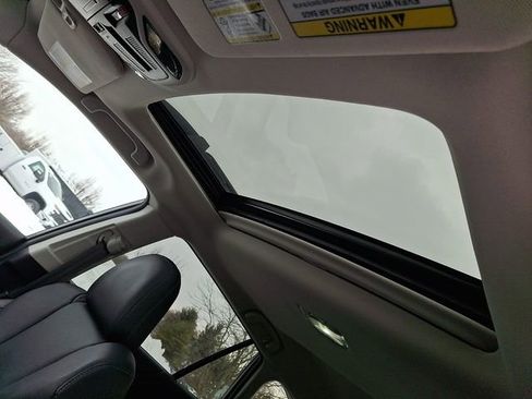 Used 2021 Subaru Outback Limited XT image 14