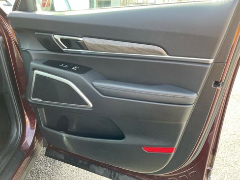 Used 2022 Kia Telluride EX w/ EX Premium Package image 35