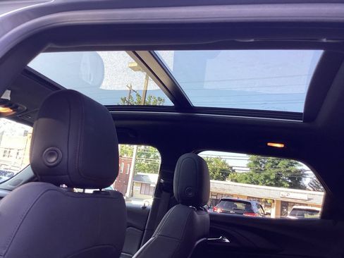 Used 2023 Chevrolet TrailBlazer RS w/ Sun and Liftgate Package AWD/4WD image 20