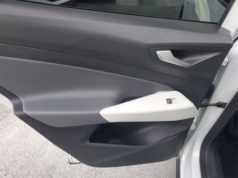 Used 2021 Volkswagen ID.4 1st Edition image 14