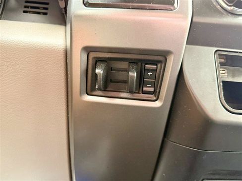 Used 2018 Ford F250 XLT w/ XLT Value Package AWD/4WD image 27