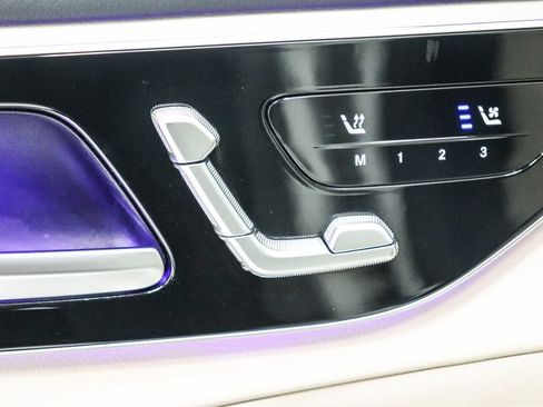 Certified 2024 Mercedes-Benz C 300 Sedan image 21