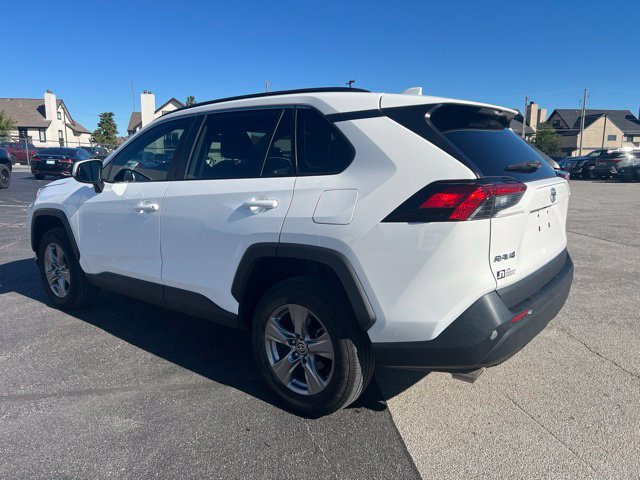 Used 2023 Toyota RAV4 XLE w/ Convenience Package FWD image 3